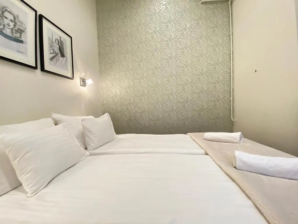 Park Hideaway Bestern Szeged Apartman